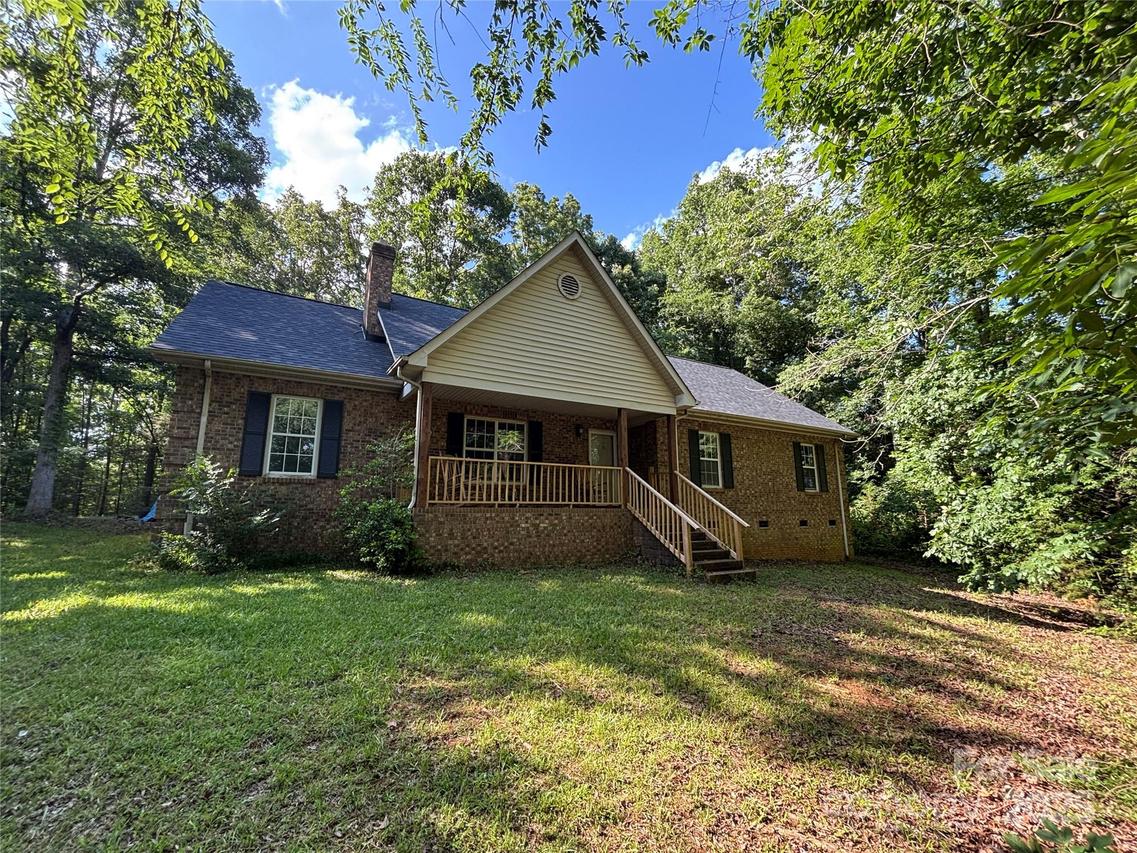 8819 Noah Helms Rd., Indian Trail, NC 28079