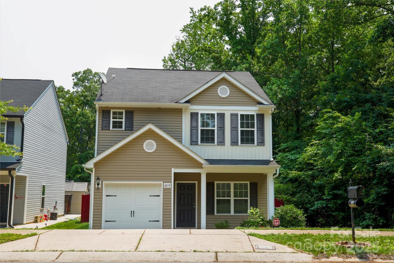 6919 Ware Rd., Charlotte, NC 28212
