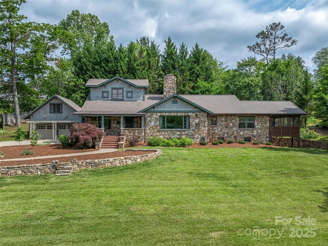 2 Fairway Rd., Asheville, NC 28804