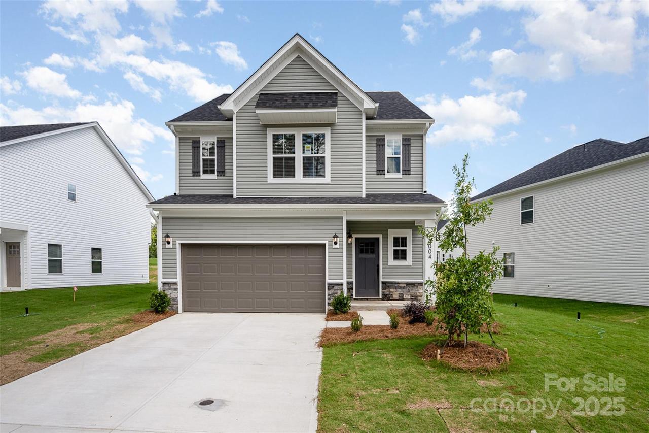 2035 Sadler Woods Ln., Charlotte, NC 28214