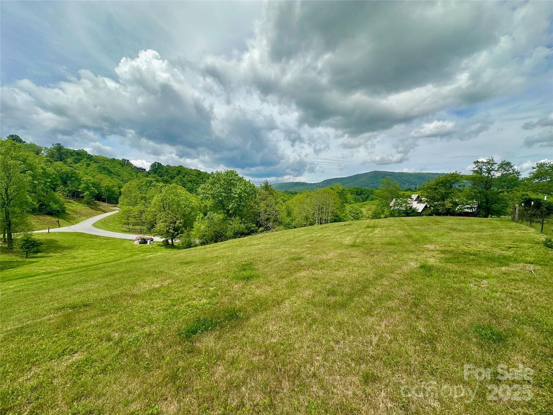 #203 Thunderhill Tr. #203, Blowing Rock, NC 28605
