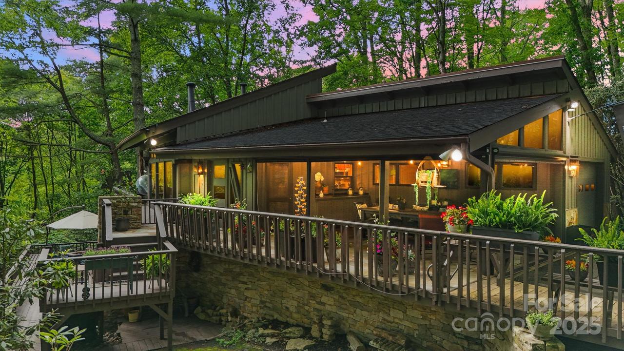 676 Schaffer Rd. #8, Boone, NC 28607