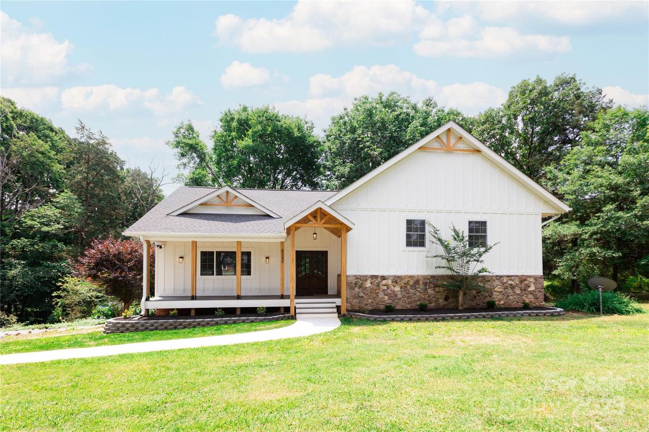 8340 Brief Rd., Mint Hill, NC 28227