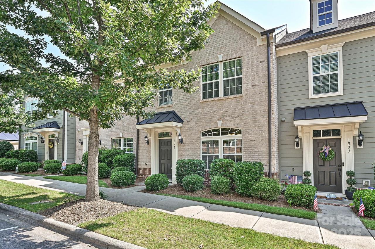 1329 Jacemans Way, Cornelius, NC 28031