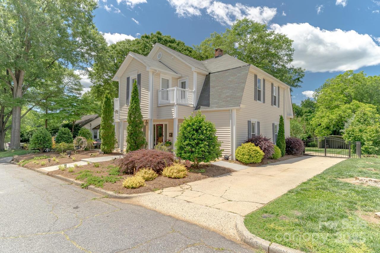 420 S Cedar St., Lincolnton, NC 28092