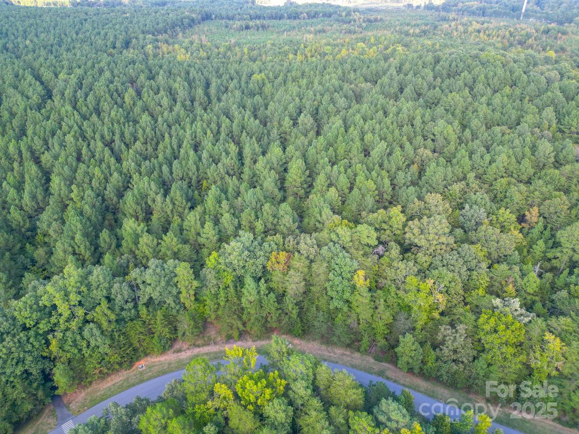 222 Mallard Dr., New London, NC 28127