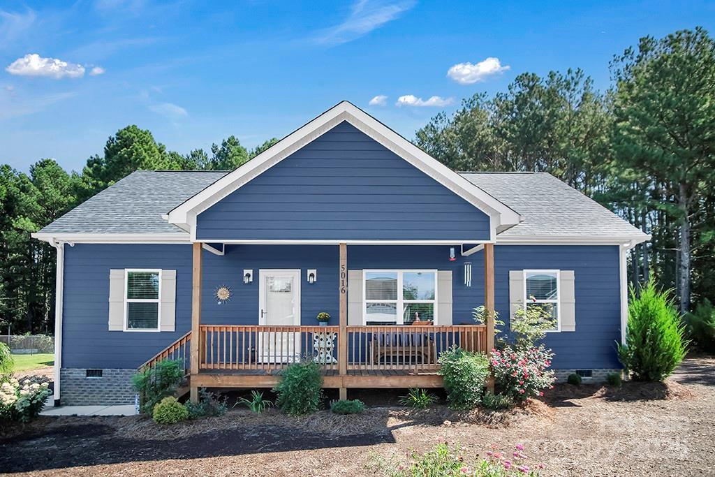 5016 Old Pine Ln., Cherryville, NC 28021