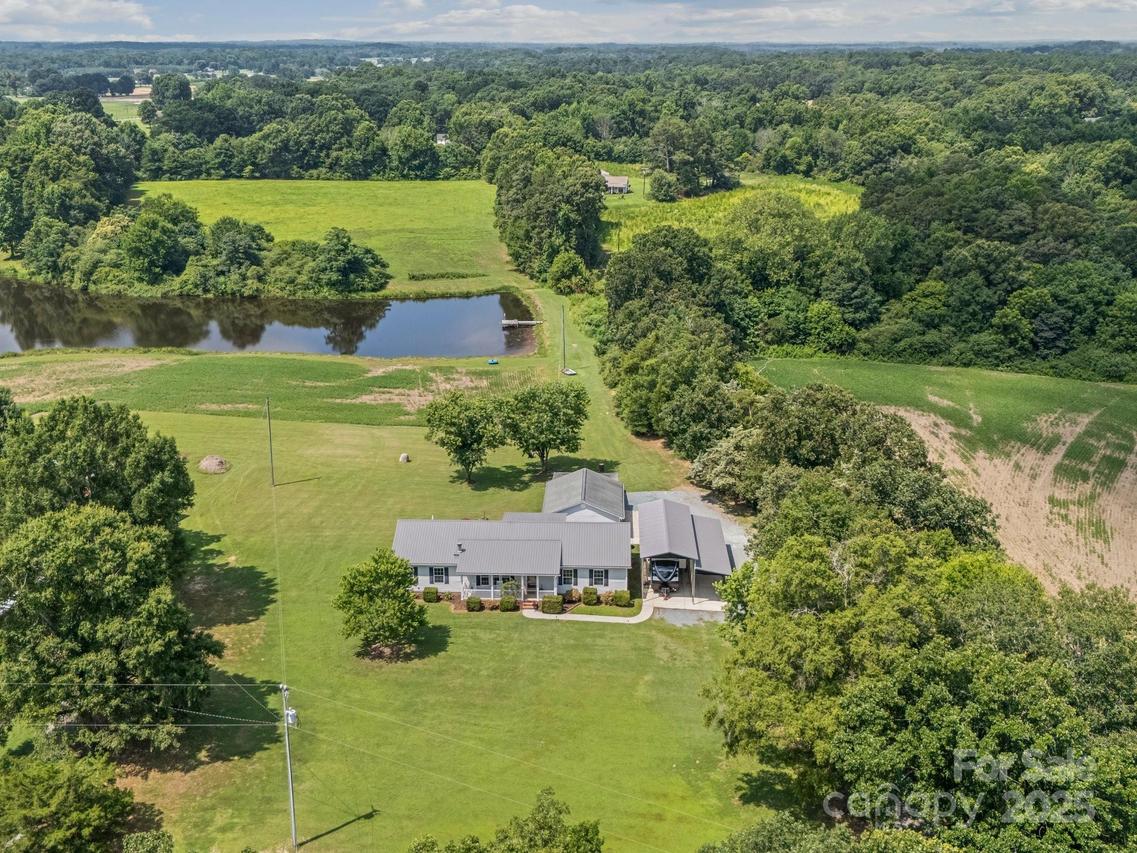 714 Helms Efird Rd., Marshville, NC 28103