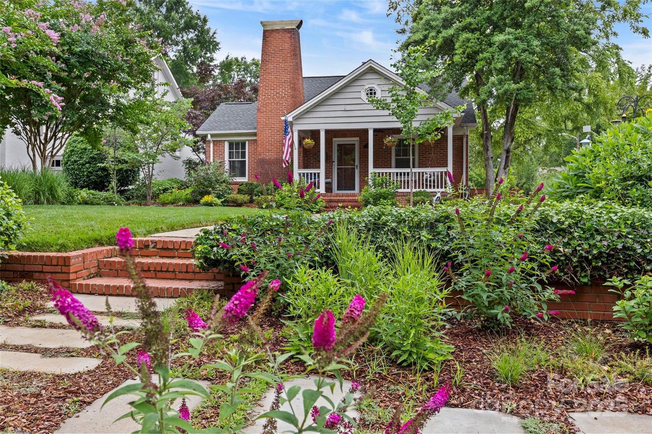 1729 Kensington Dr., Charlotte, NC 28205