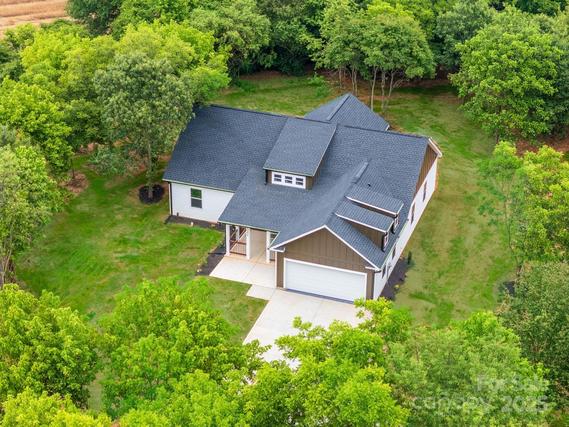 New Construction Homes For Sale This Week That Attend Crest Middle: June 11th to June 17th