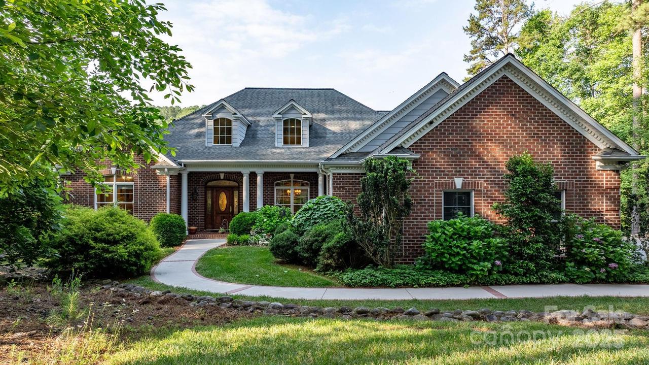 5487 Back Shore Dr. #221, Granite Falls, NC 28630