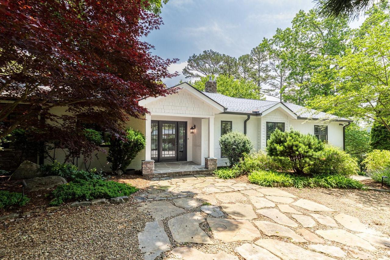 101 Windsor Rd., Asheville, NC 28804