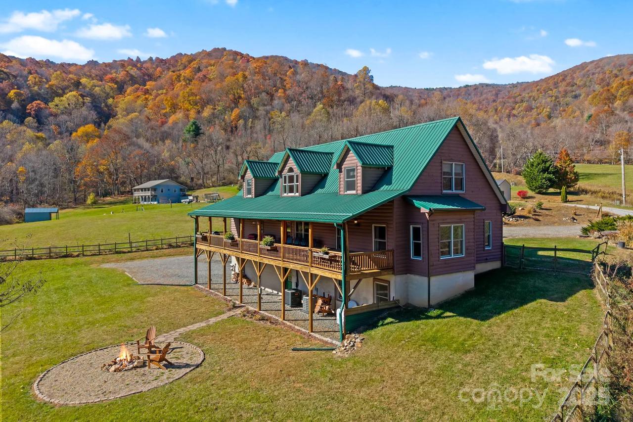 101 Trinity Dr., Clyde, NC 28721