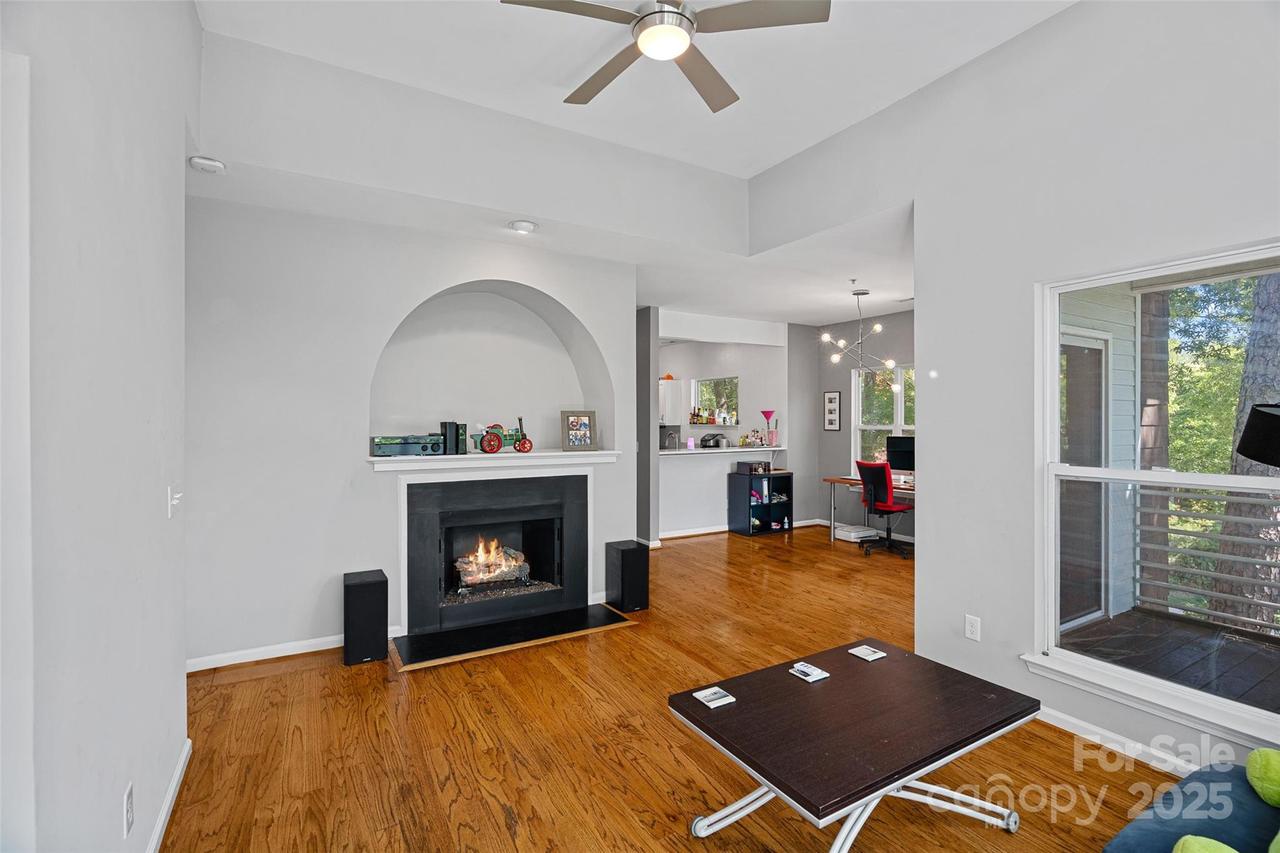 2625 E 5th St. #F, Charlotte, NC 28204