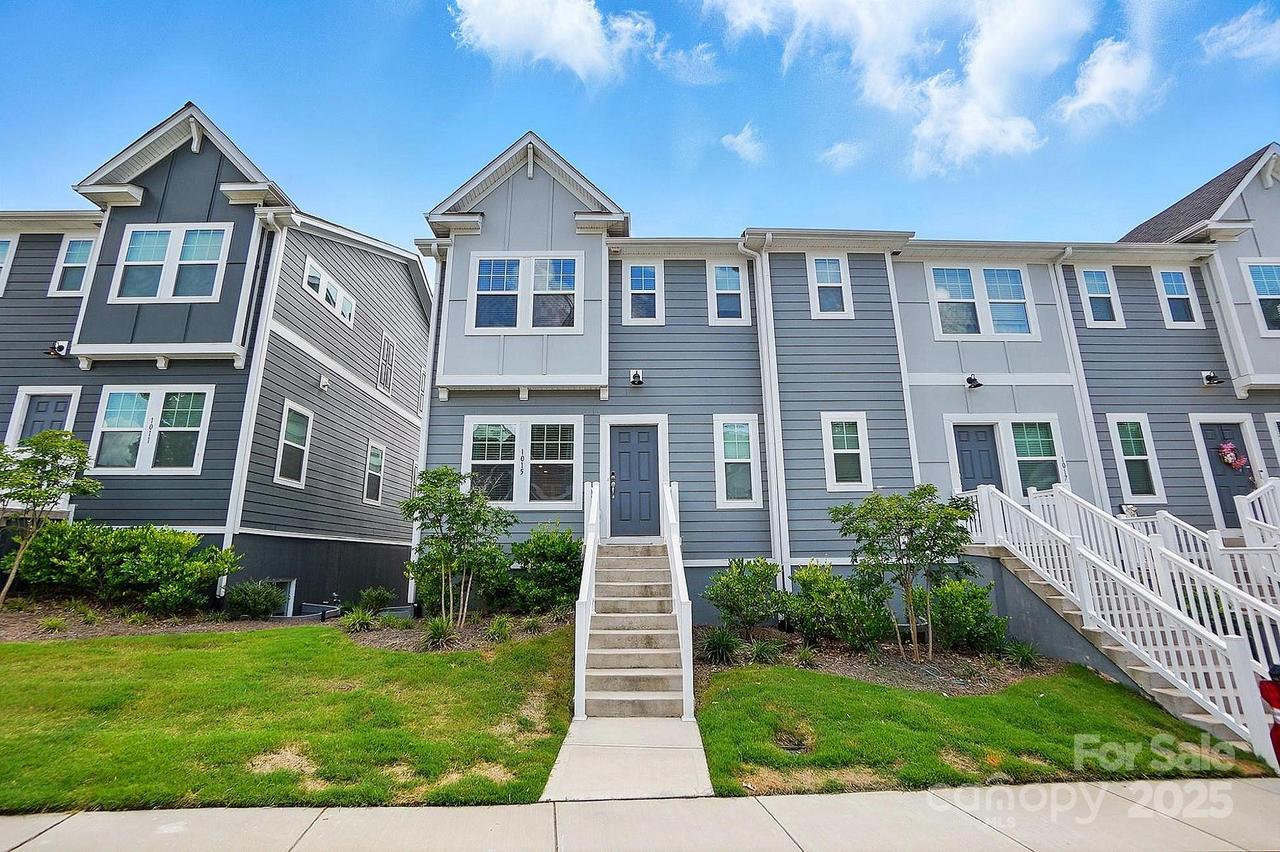 1015 Maltby St., Charlotte, NC 28217