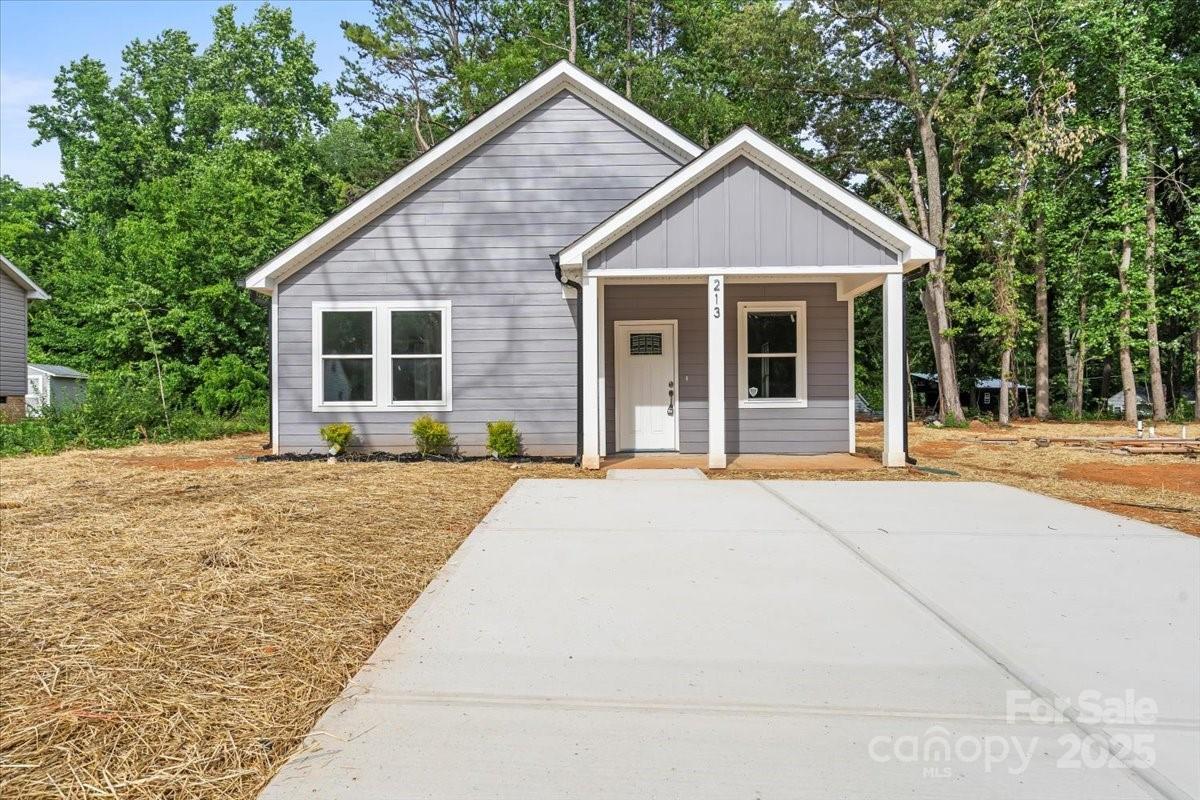 213 E Division Ave., East Spencer, NC 28039