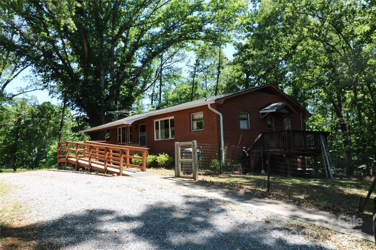 219 Greene Rd., Forest City, NC 28043