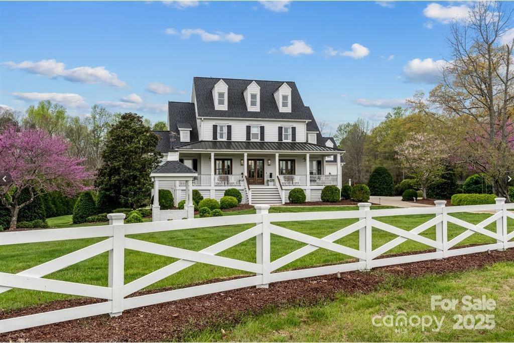 735 Davidson Run Ln., Davidson, NC 28036