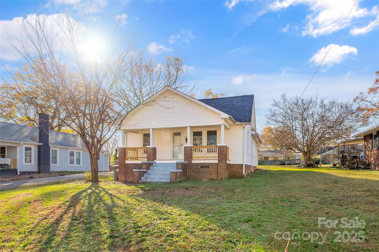 1102 Venus St., Kannapolis, NC 28083