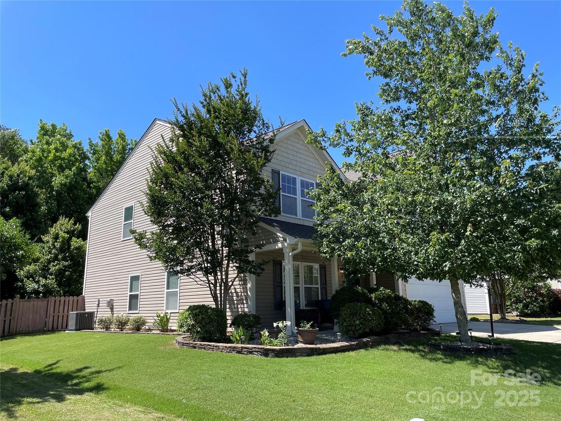 14413 Lake Crossing Dr., Charlotte, NC 28278