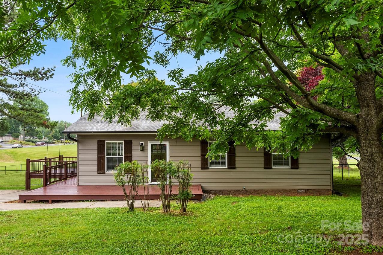 103A N Tracy St., Kings Mountain, NC 28086