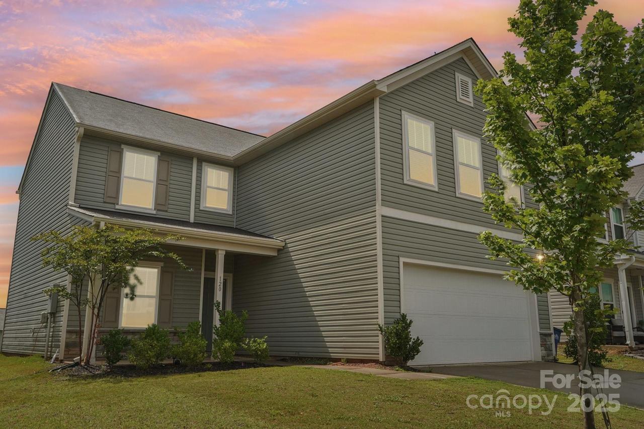 120 Mooring Dr., Statesville, NC 28677