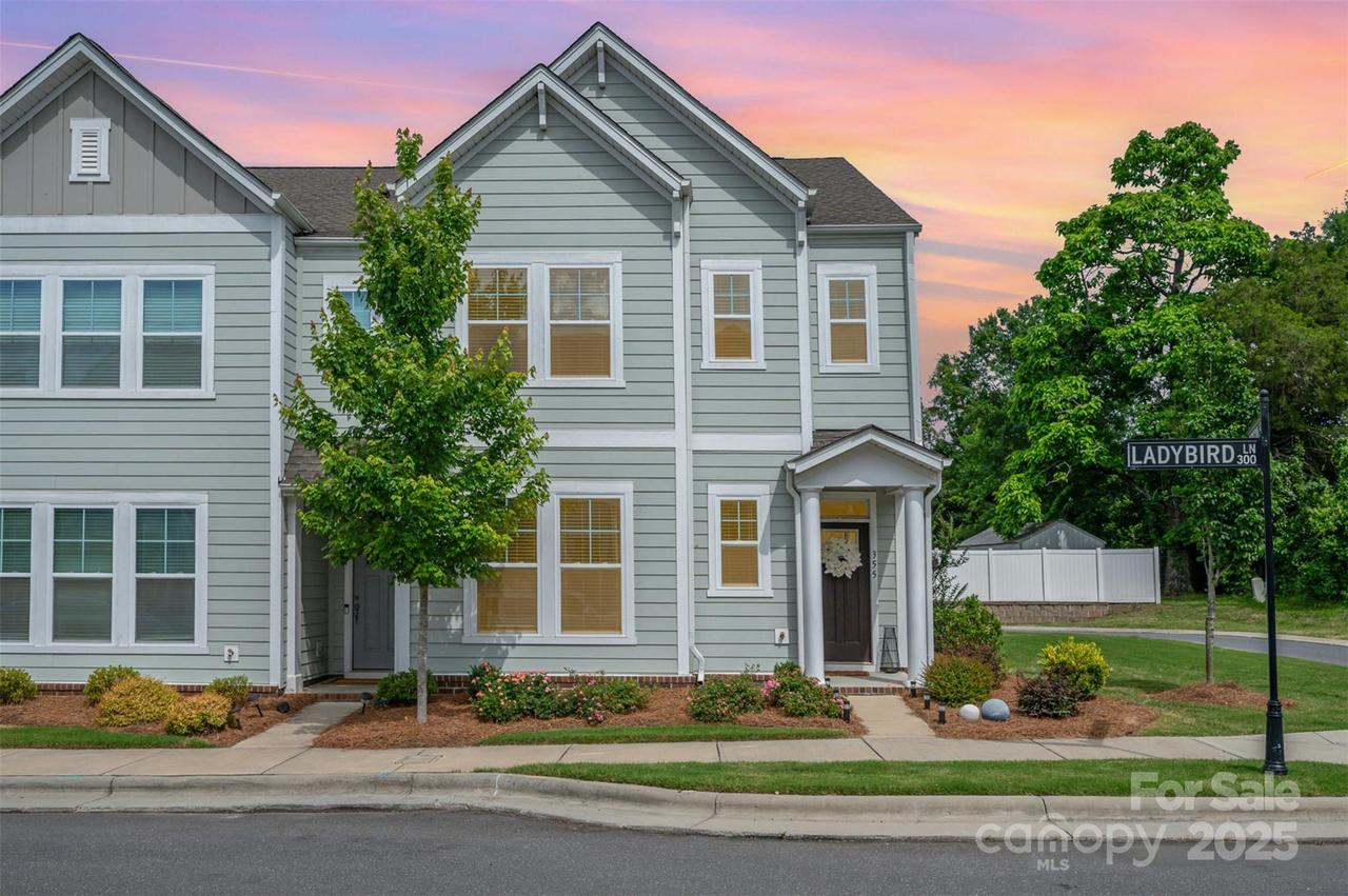 355 Ladybird Ln., Pineville, NC 28134