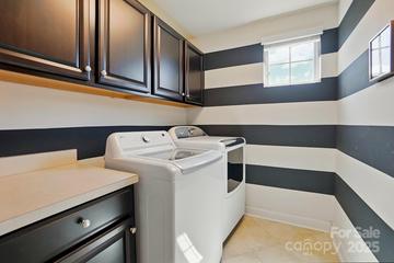 3808 Halcyon Dr., Huntersville, NC 28078