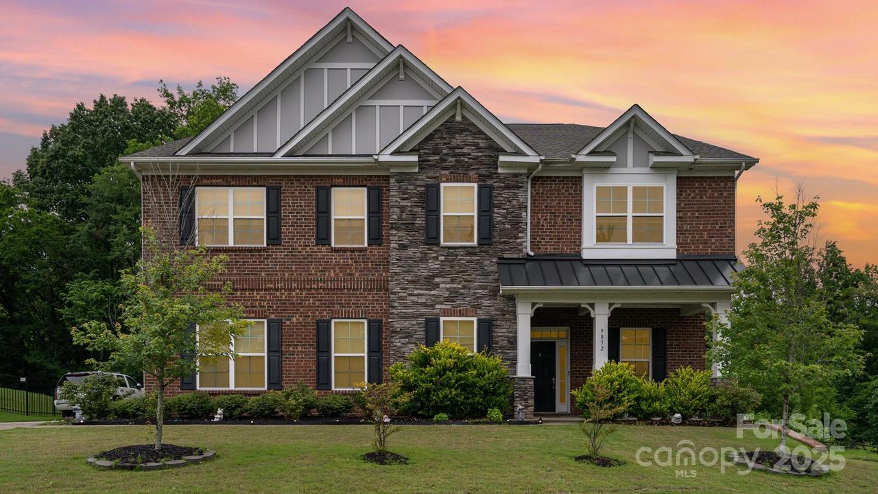 9032 Cornflower Dr., Harrisburg, NC 28075