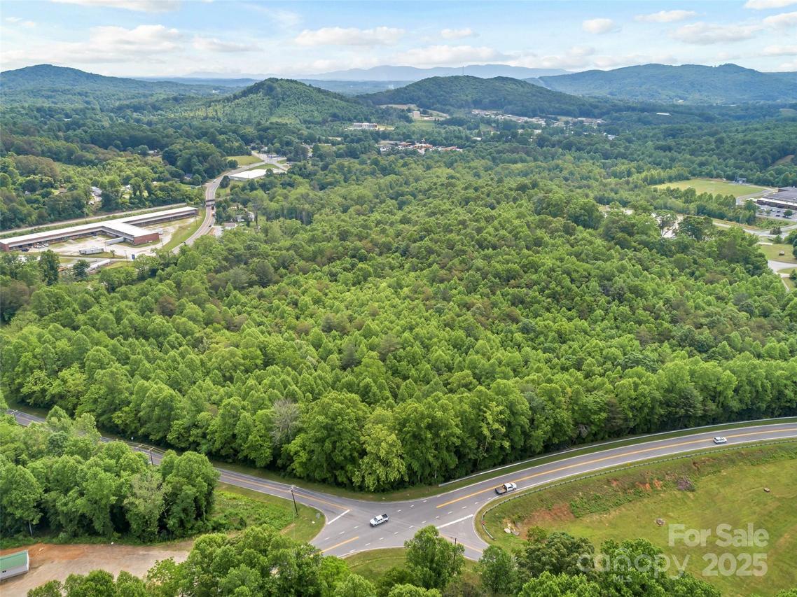 99999 Us 221 Hwy., Marion, NC 28752