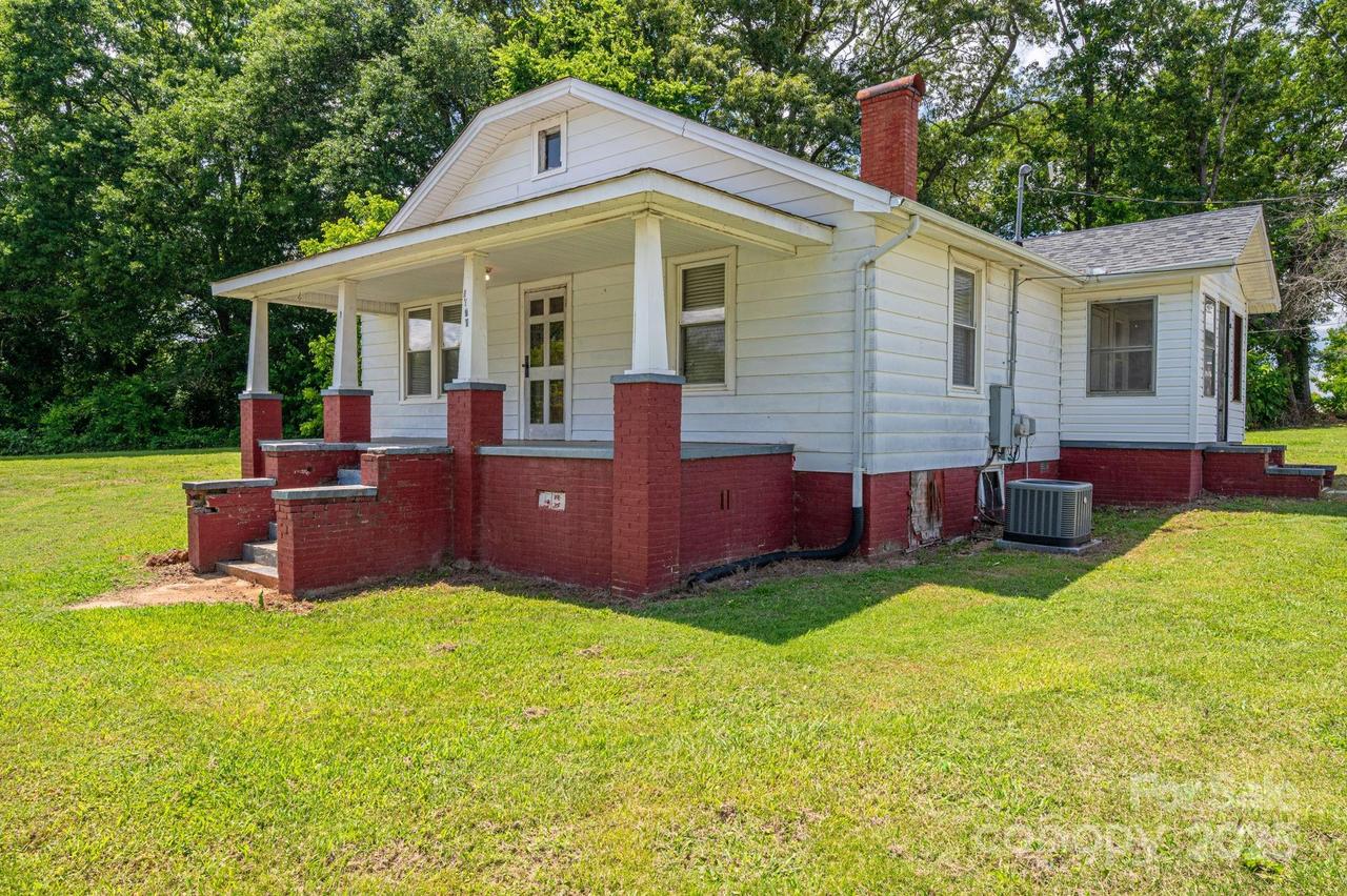 1070 Nc 182 Hwy., Lincolnton, NC 28092
