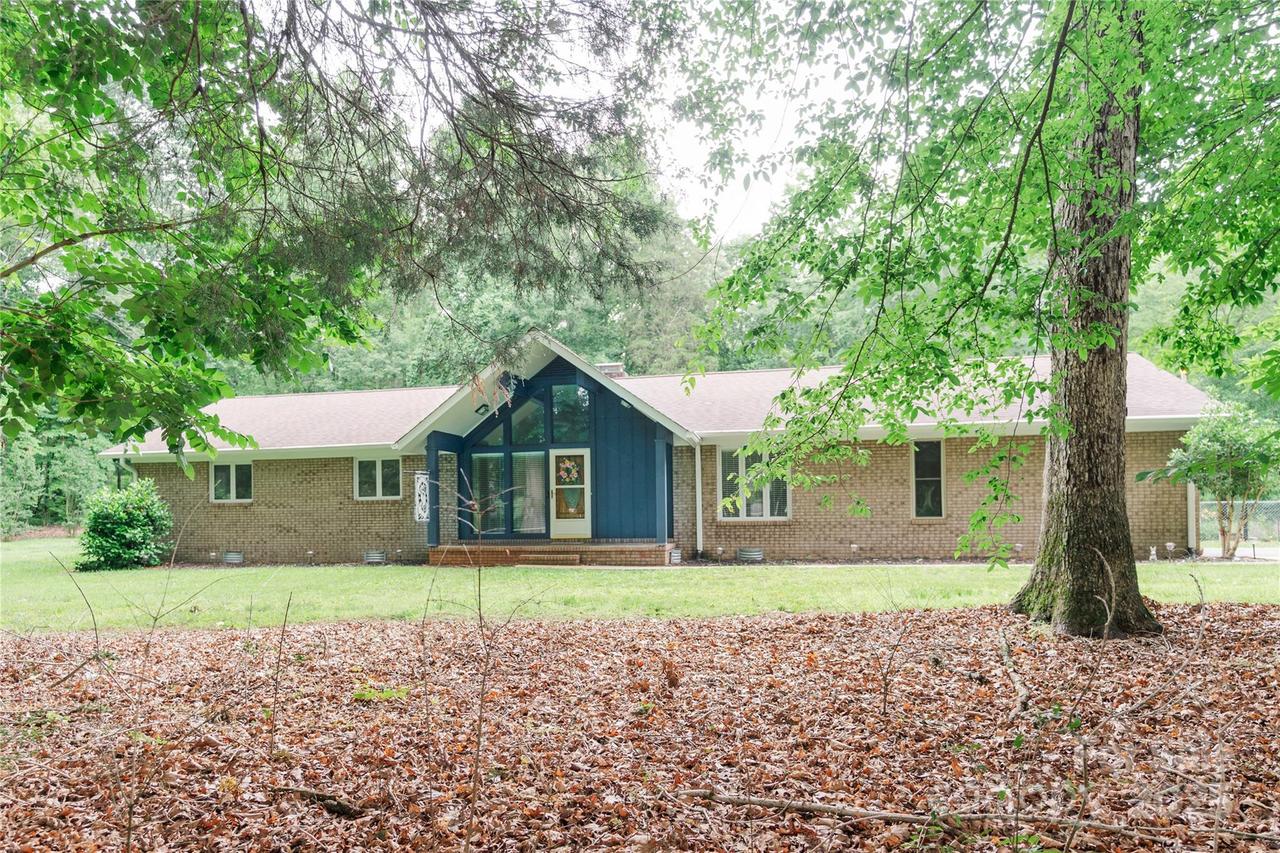 1565 Earnhardt Rd., Salisbury, NC 28146