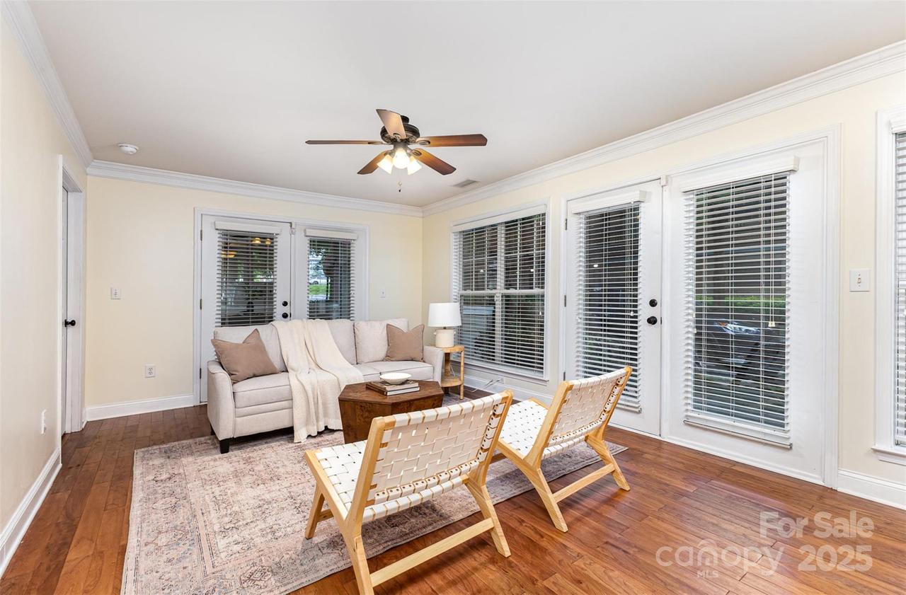 1136 W 1st St., Charlotte, NC 28202