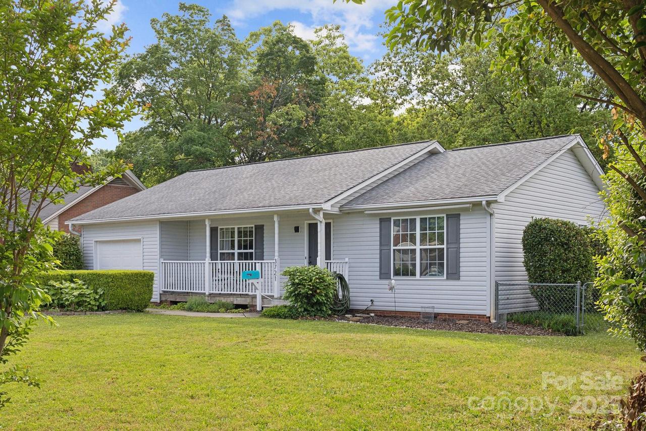 3721 Conway Ave., Charlotte, NC 28209