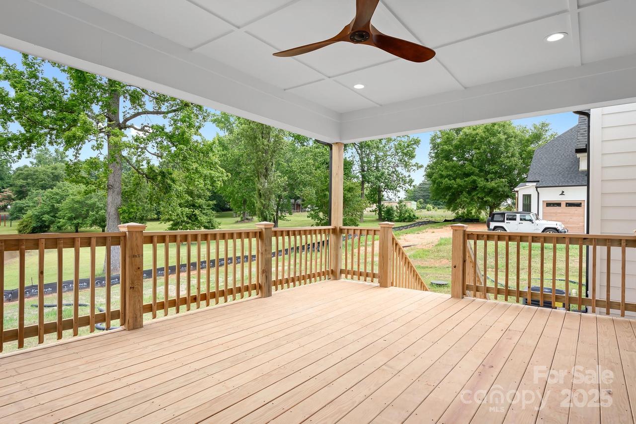 106 Arbor Dr., Waxhaw, NC 28173