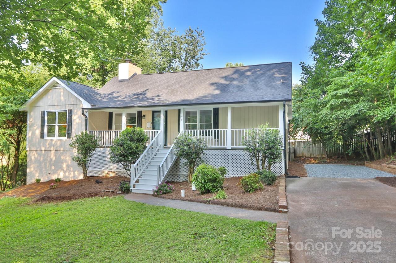 196 Epping Rd., Clemmons, NC 27102