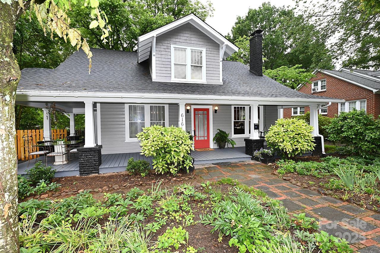 616 N Deal Ave., Newton, NC 28658