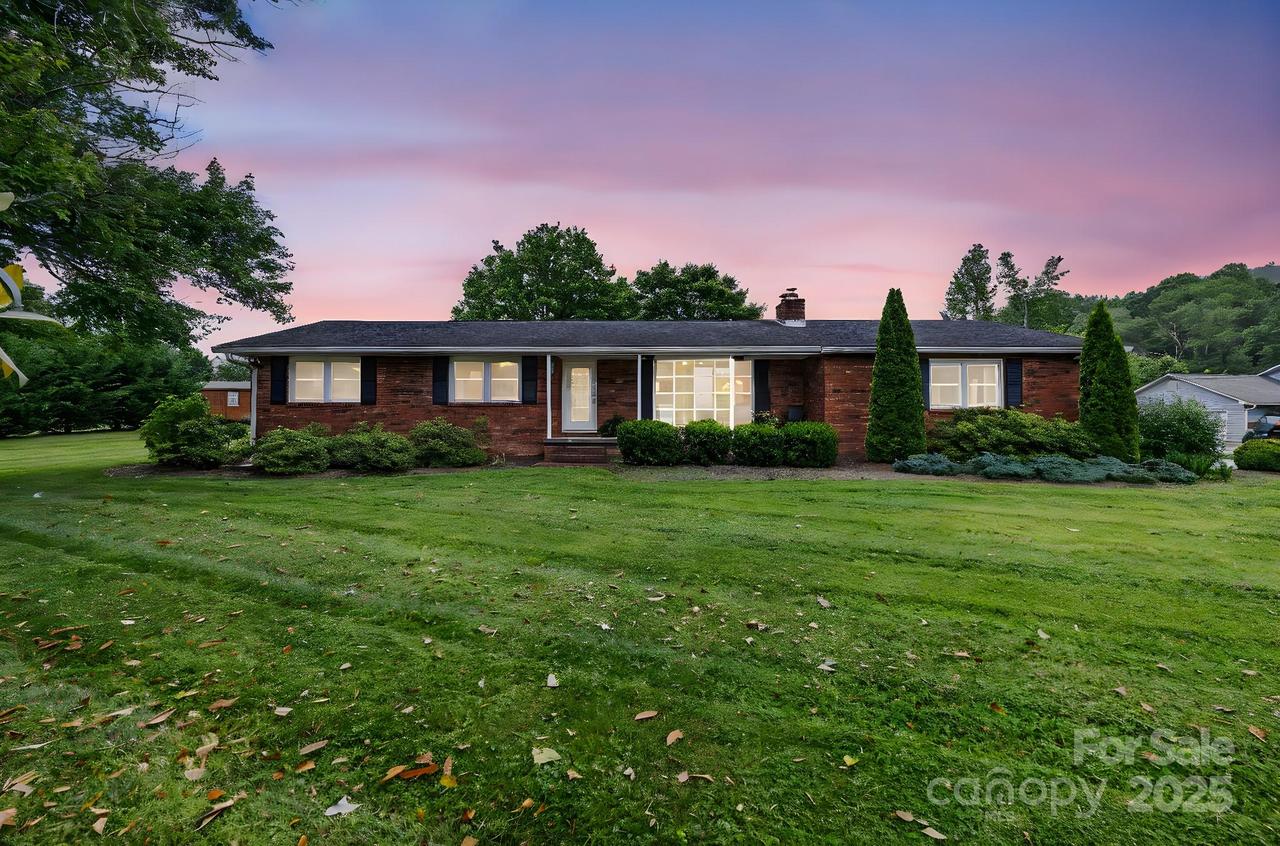 242 Pattys Chapel Rd., Fletcher, NC 28732