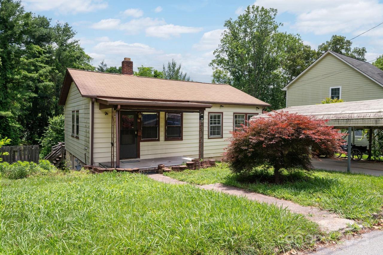 70 Galax Ave., Asheville, NC 28806