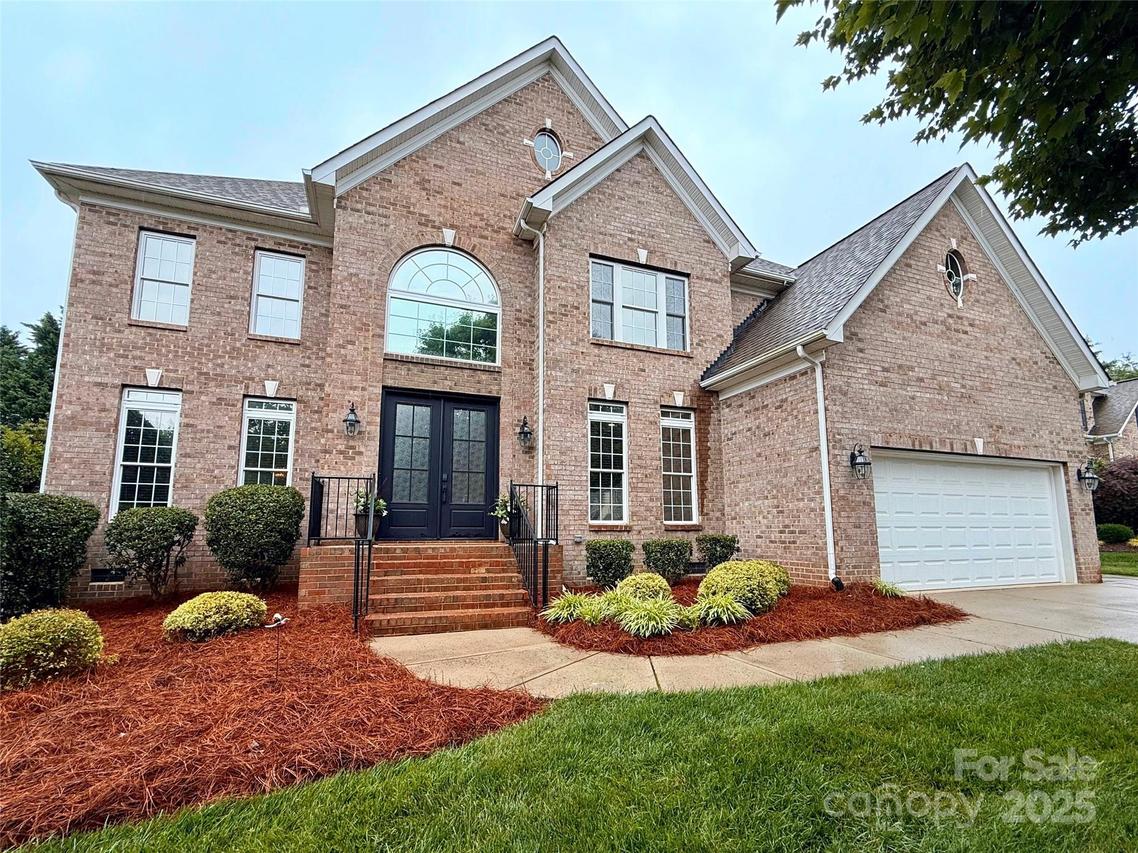8921 Whittingham Dr., Waxhaw, NC 28173