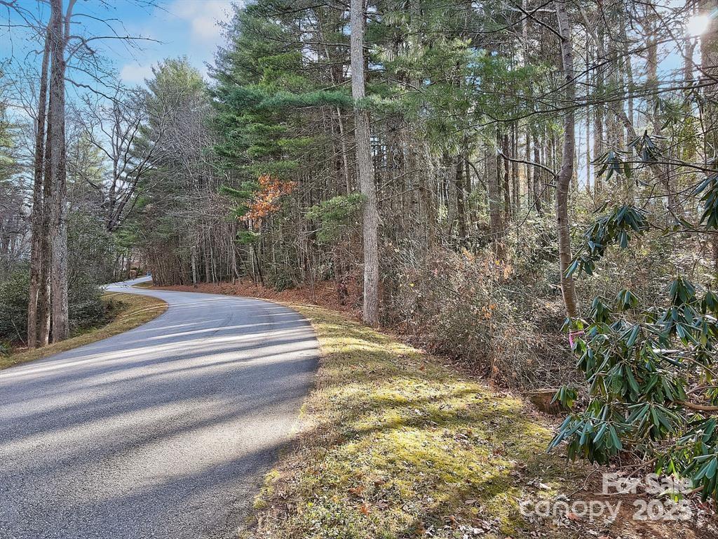 000 Ravenwood Dr. #6, Fletcher, NC 28732