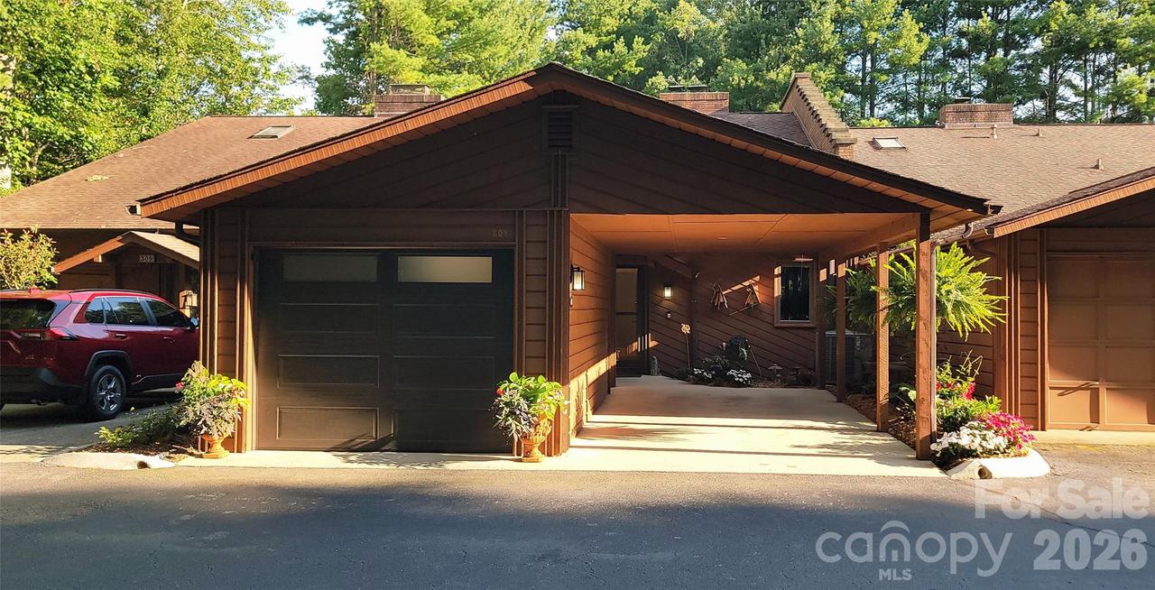 308 Woodfield Dr., Asheville, NC 28803