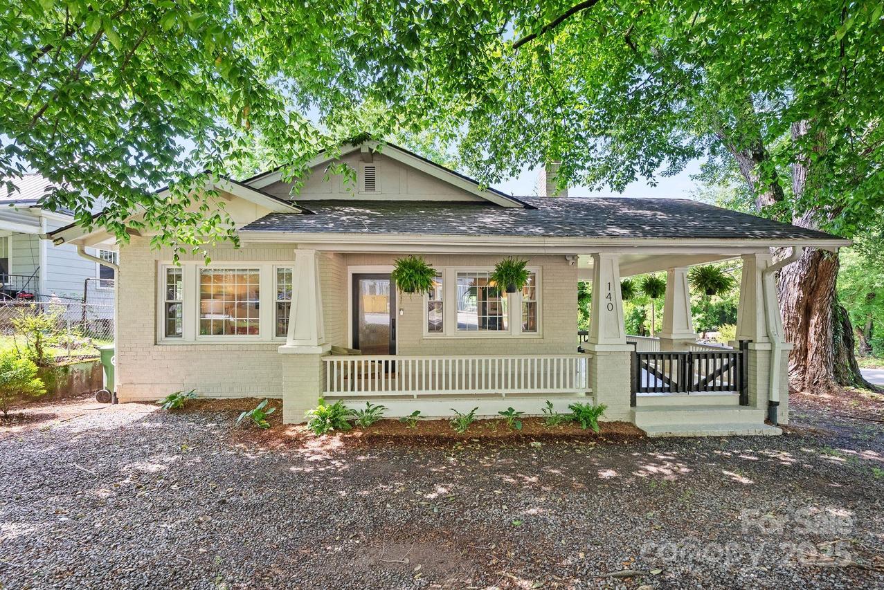140 Pennsylvania Ave., Asheville, NC 28806