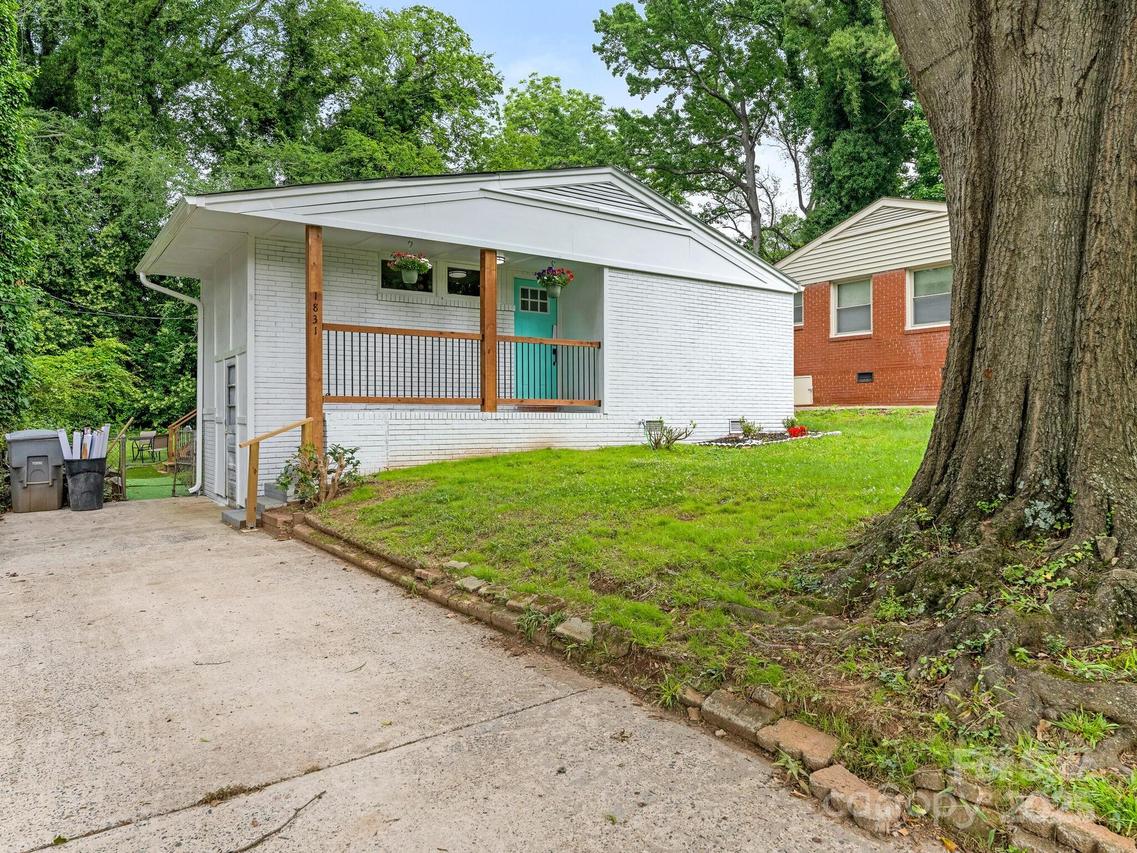 1831 Erie St., Charlotte, NC 28216