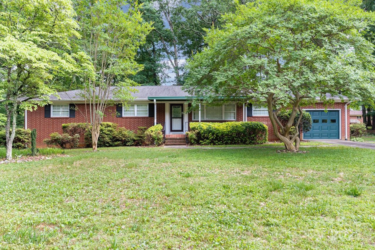 215 Jan Mar Dr., China Grove, NC 28023