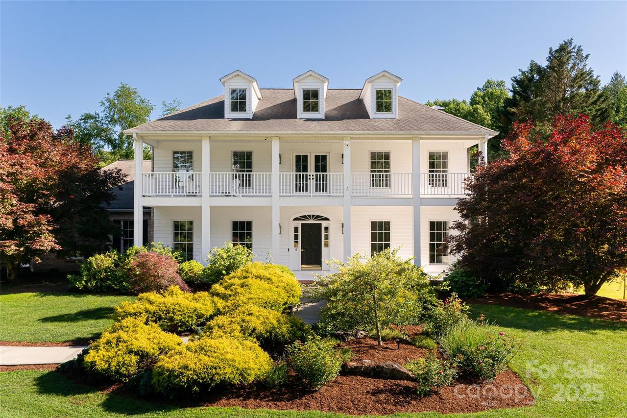 55 Foster Estate Dr., Asheville, NC 28806