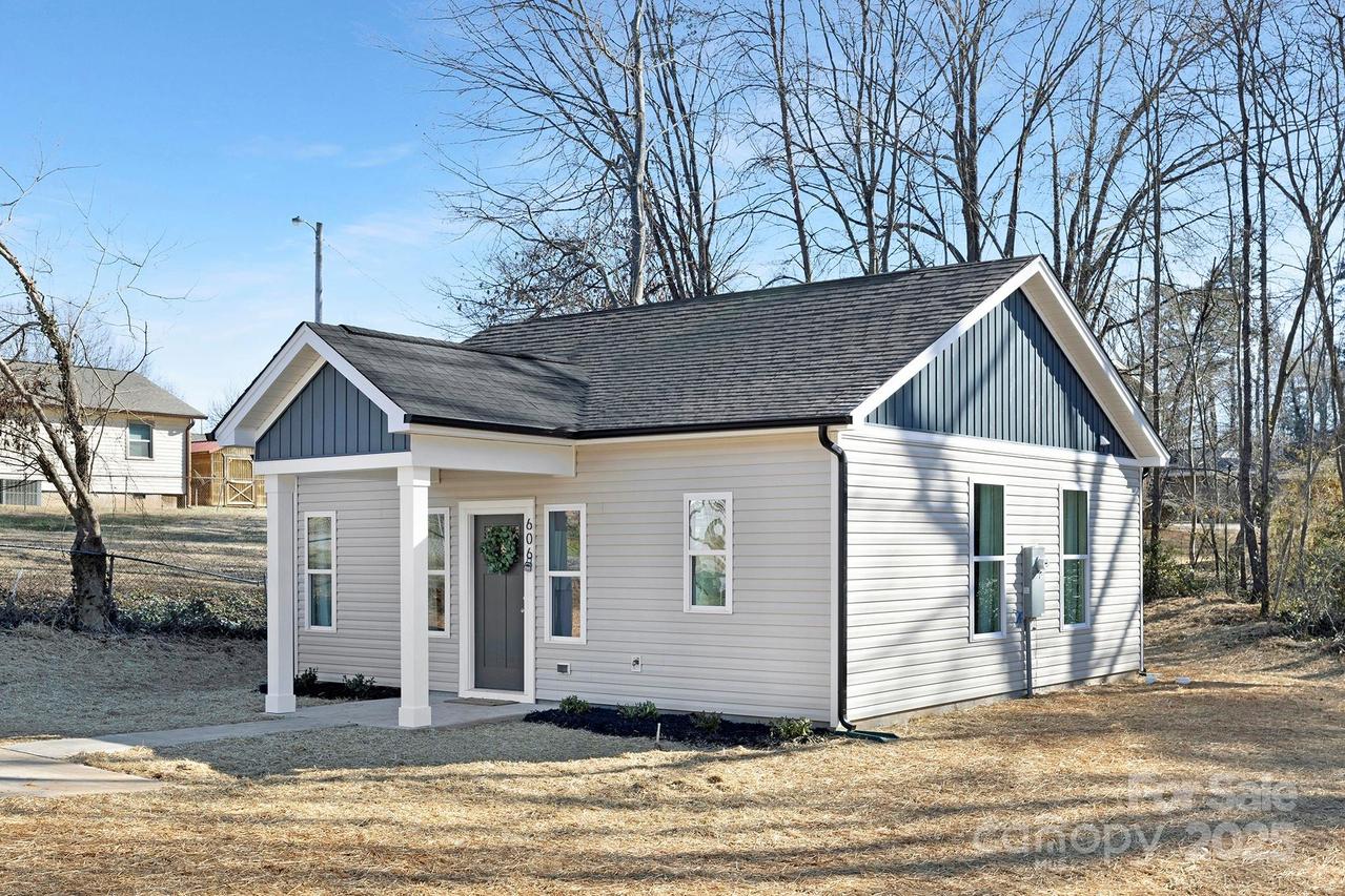 1116 4th St., Statesville, NC 28677