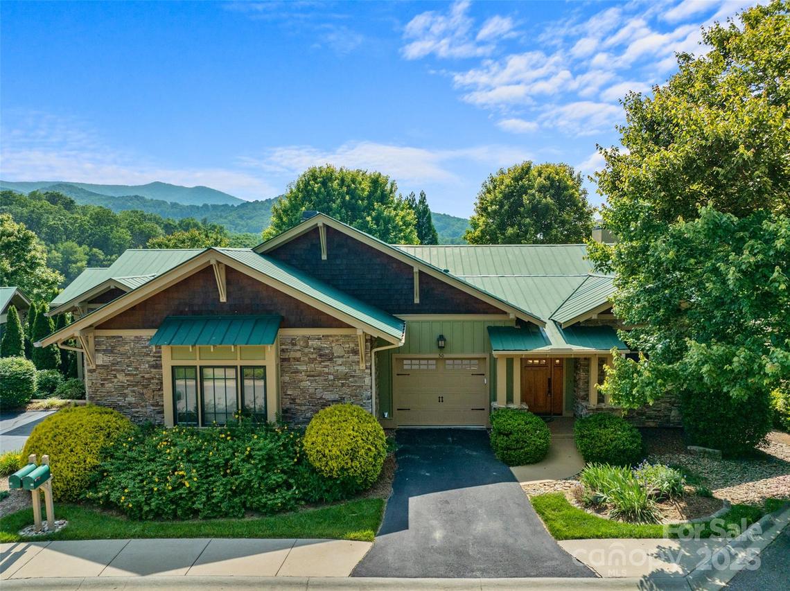 50 Mandolin Dr., Black Mountain, NC 28711