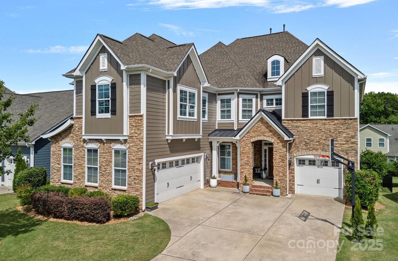12214 Bonny Oaks Dr., Cornelius, NC 28031