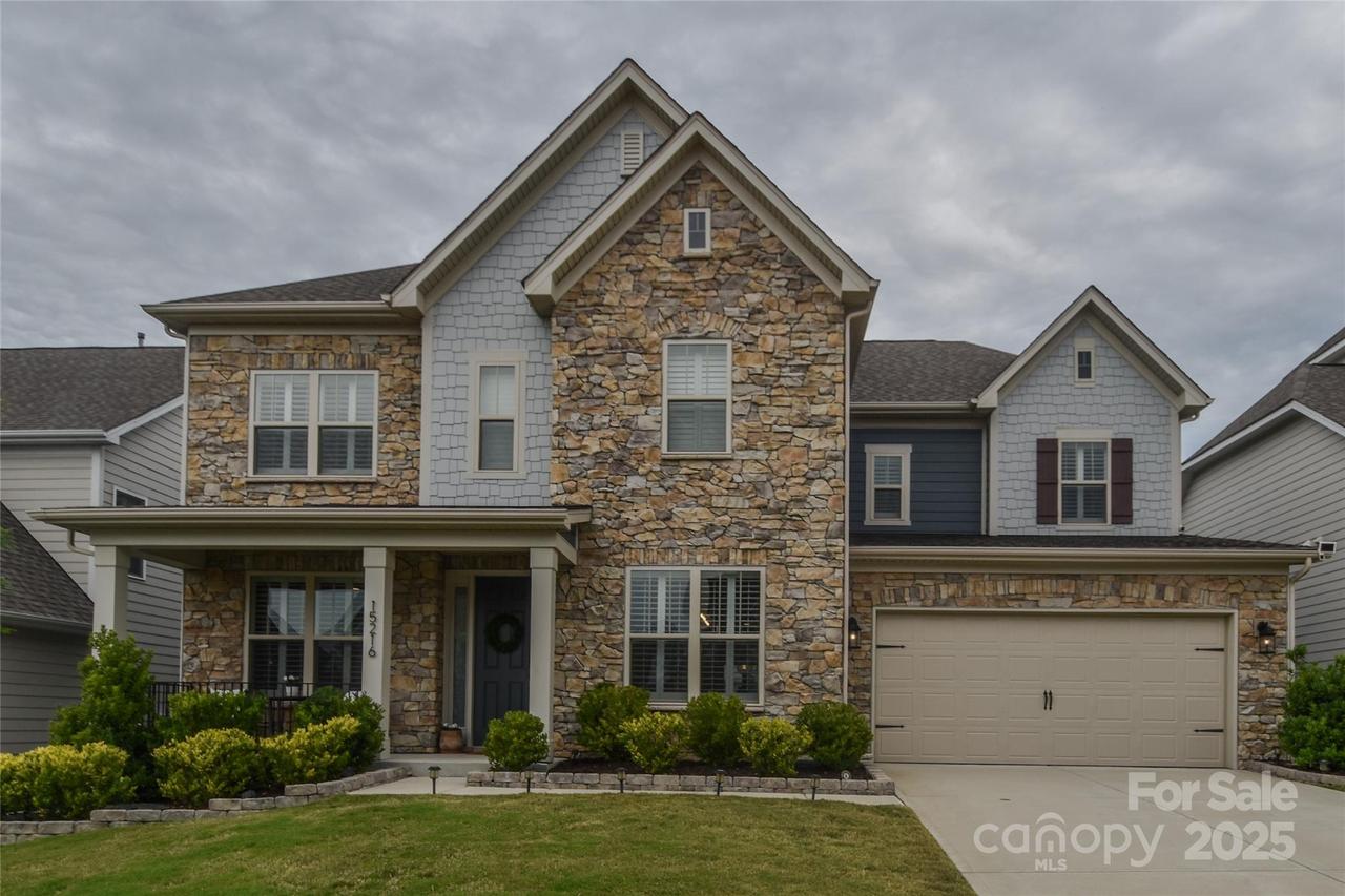 15216 Shallow Ridge Rd., Charlotte, NC 28278